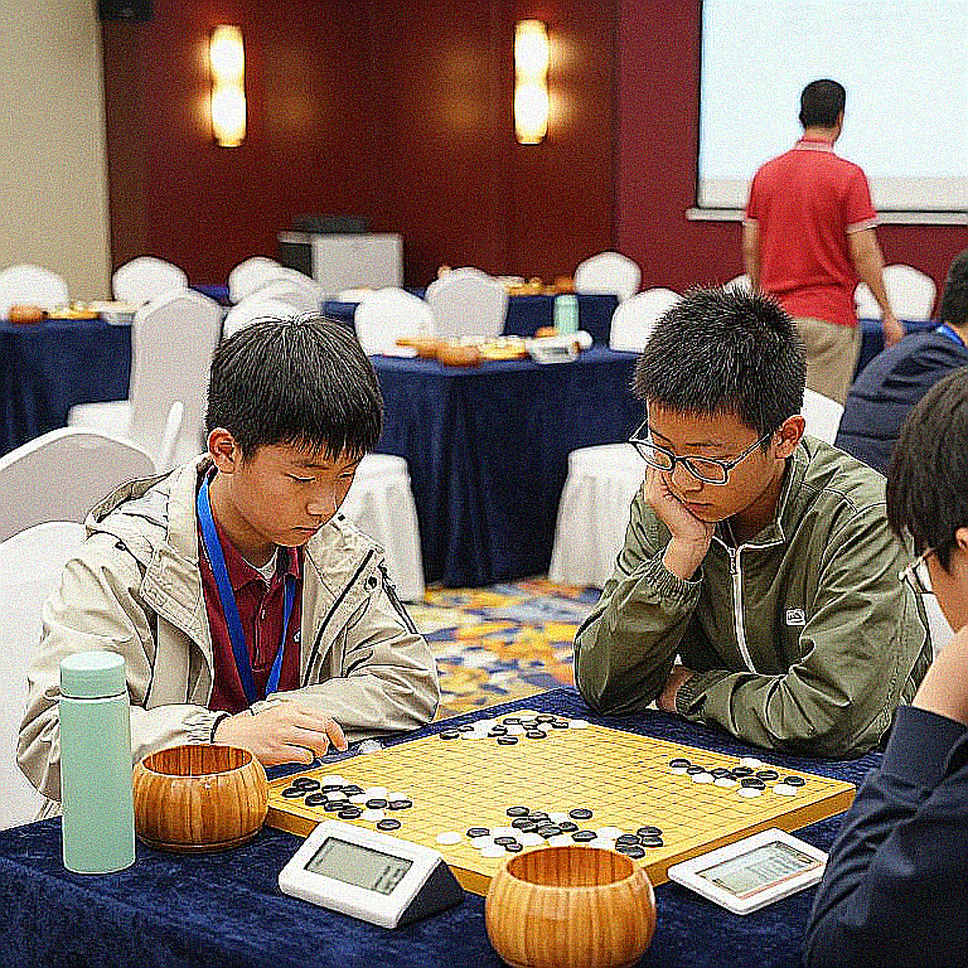 ChessBase Magazine #225: प्राग 2026, 27 मिनिएचर और शतरंज की अभिलेख-व्यवस्था